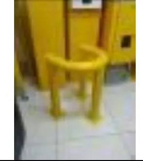 Defensa de tres patas para protección de equipos barrera vehicular