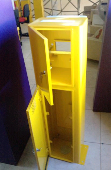 POR LA Provisión Poste DE Parking Metalico Pintado A Fuego Intemperie. ( Solo Gabinete Metálico, SIN Electronica )